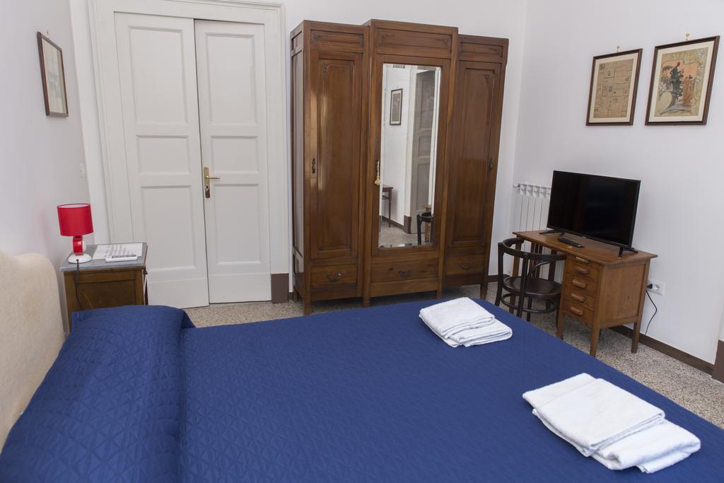 Casa Alcala Deluxe Hotel Catania Room photo